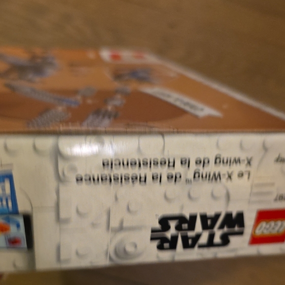 LEGO Star Wars: Resistance X-Wing Building Set. Retired NEW Sealed - Picture 9 of 9